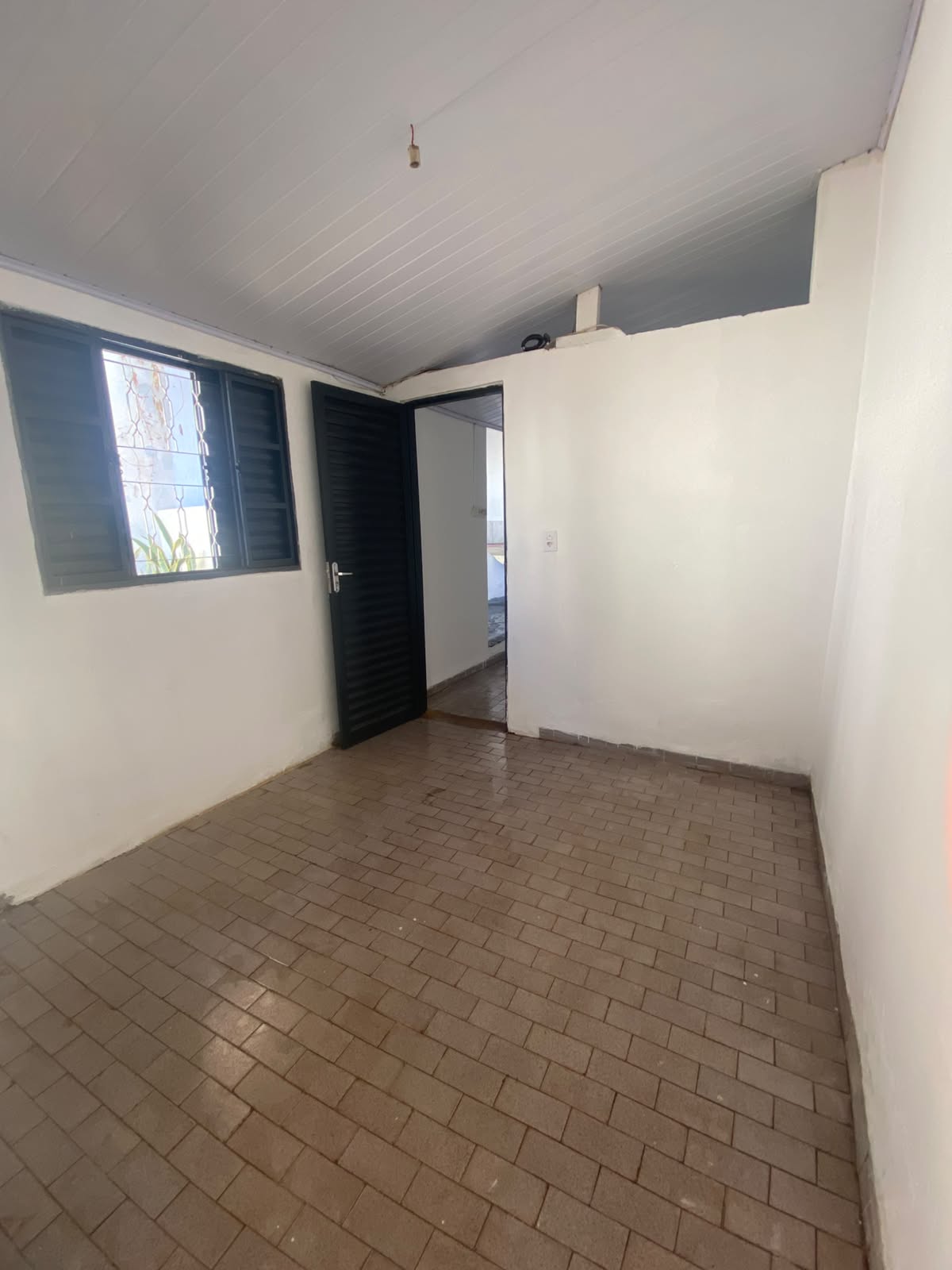 Casa no bairro Jardim Francano à Venda