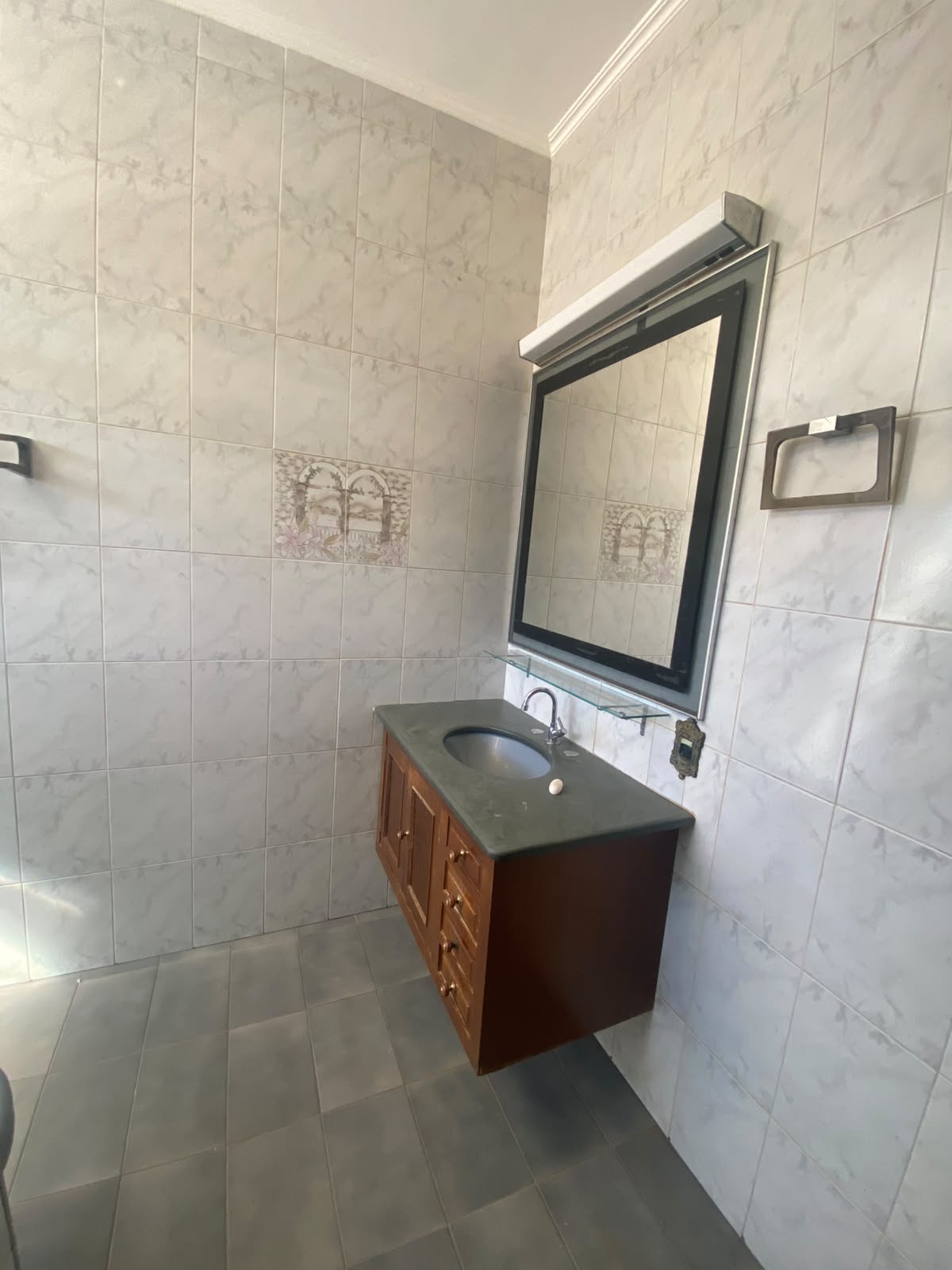 Casa no bairro Jardim Francano à Venda