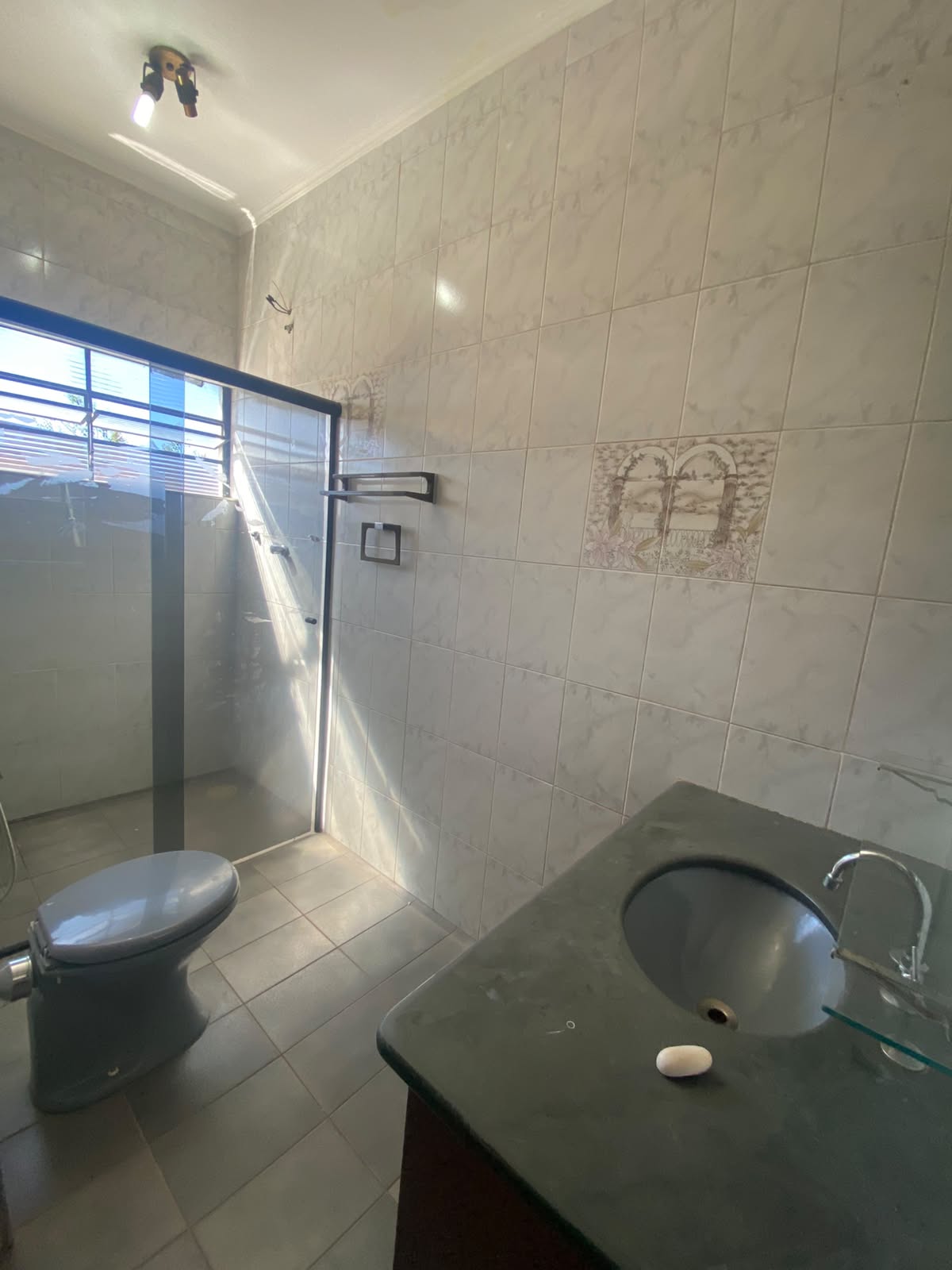 Casa no bairro Jardim Francano à Venda