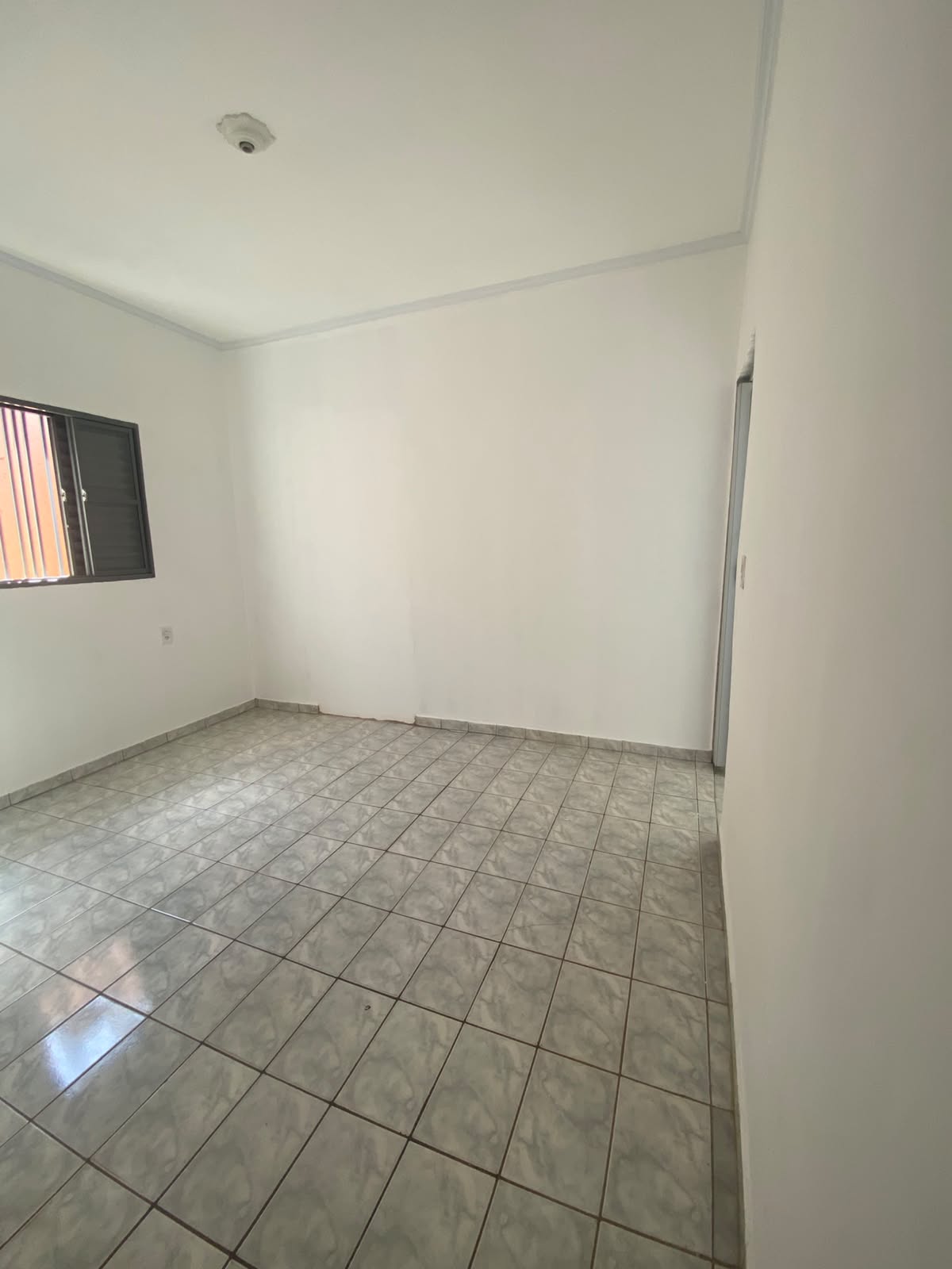 Casa no bairro Jardim Francano à Venda