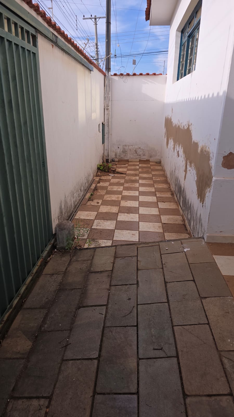 Casa no bairro Jardim Francano à Venda