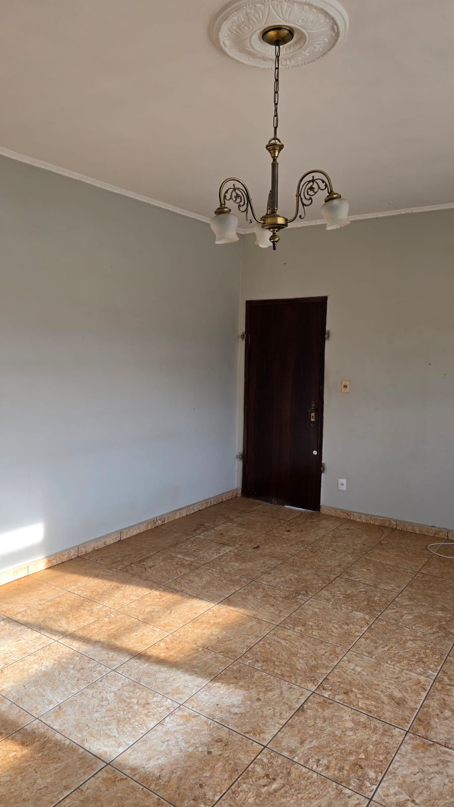 Casa no bairro Jardim Francano à Venda