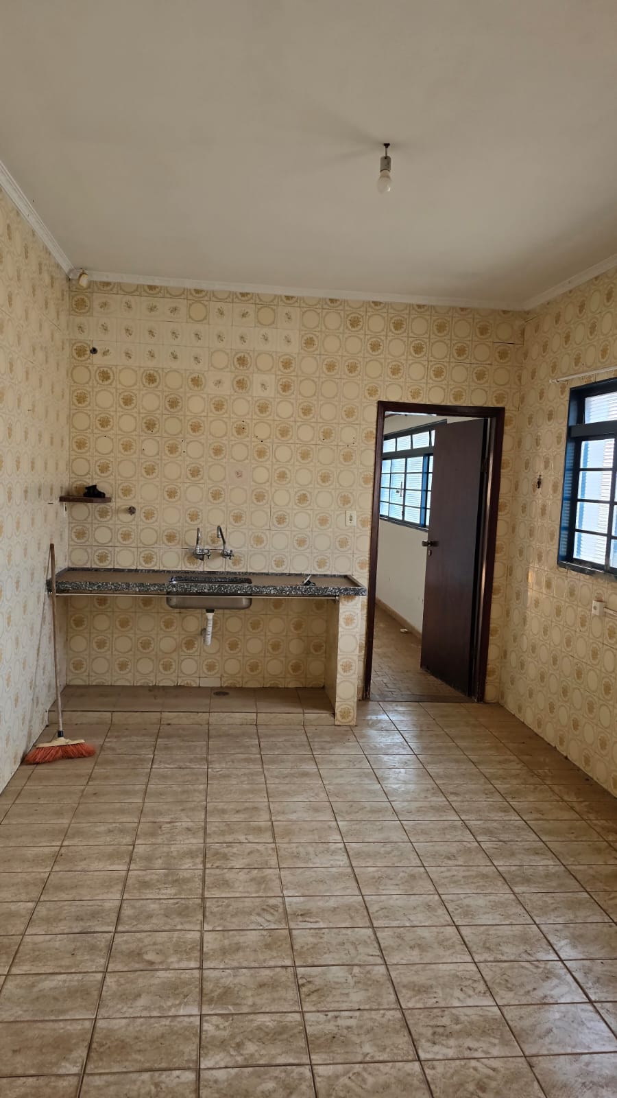 Casa no bairro Jardim Francano à Venda