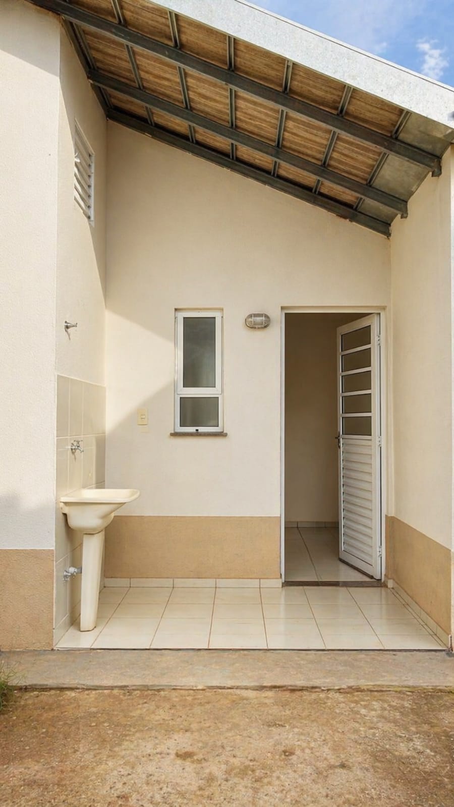 Casa no bairro Jardim Nossa Senhora das Graças à Venda