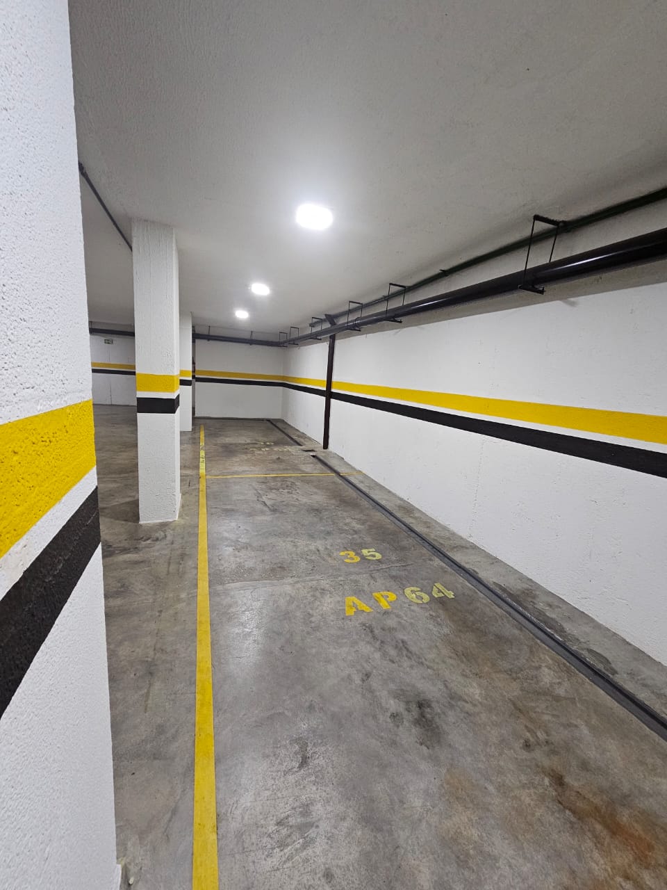 Apartamento no bairro Vila Industrial à Venda