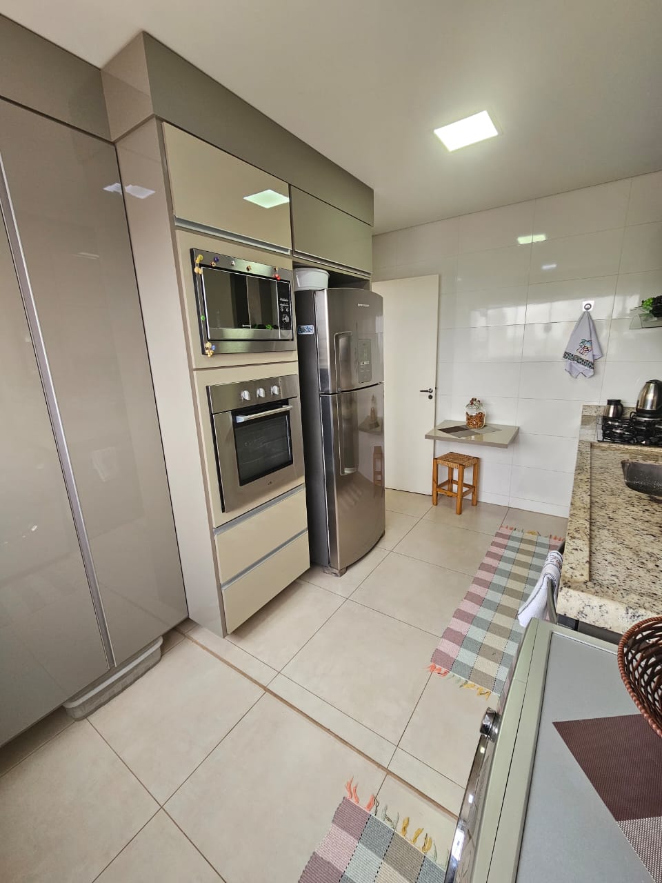 Apartamento no bairro Vila Industrial à Venda