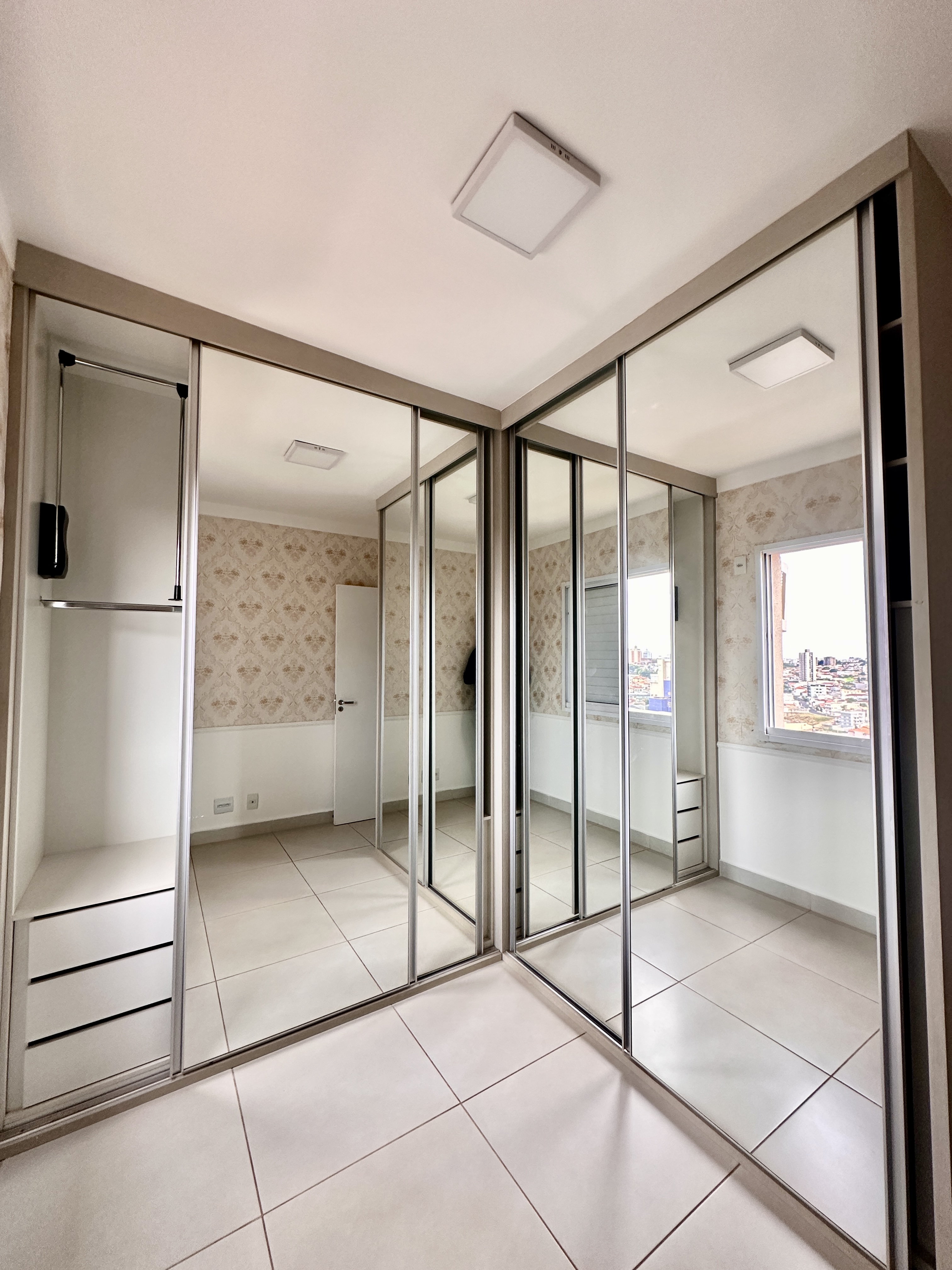 Apartamento no bairro Jardim Consolação à Venda