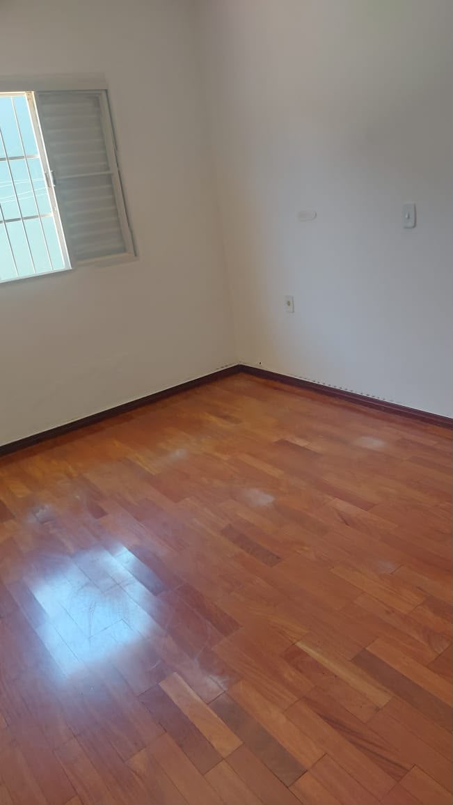 Casa no bairro Jardim São Francisco à Venda