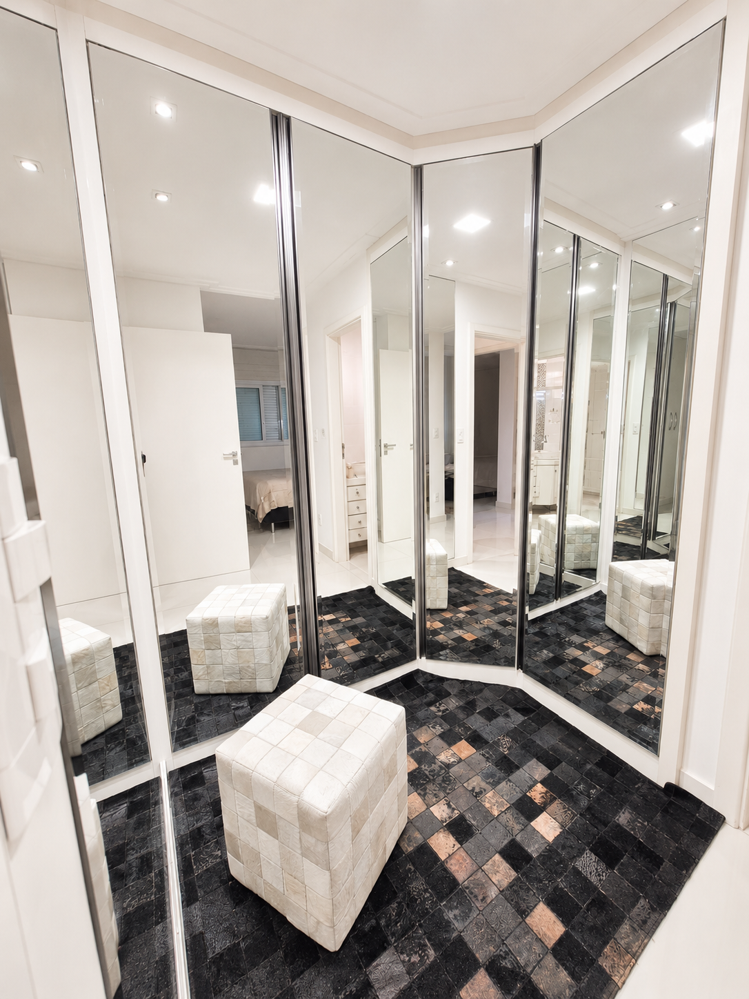 Apartamento no bairro Vila Santa Cruz à Venda