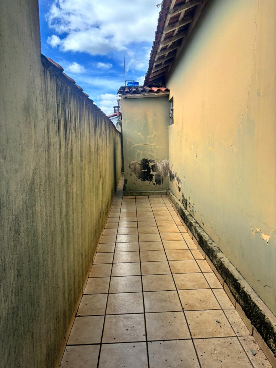 Casa no Centro à Venda