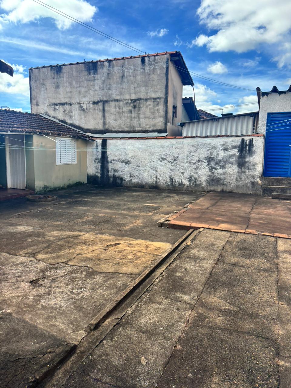 Casa no Centro à Venda