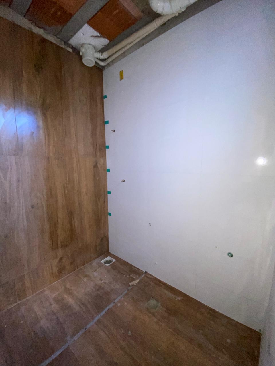 Apartamento no bairro Jardim Adelinha à Venda