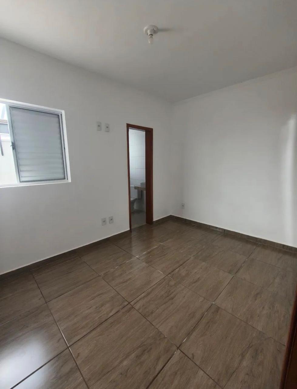 Apartamento no bairro Jardim Três Colinas à Venda