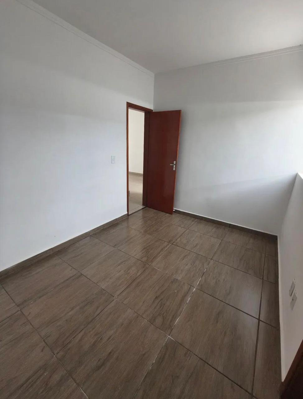 Apartamento no bairro Jardim Três Colinas à Venda