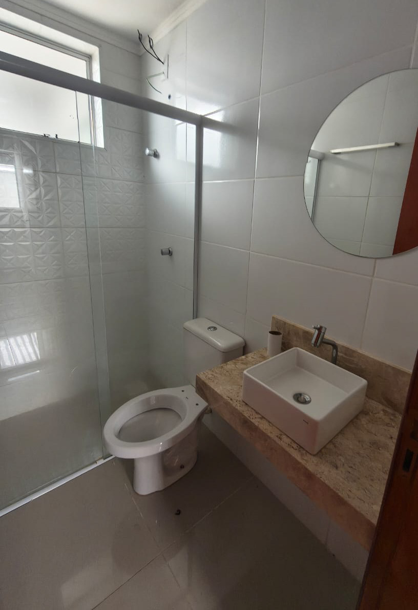 Apartamento no bairro Jardim Três Colinas à Venda