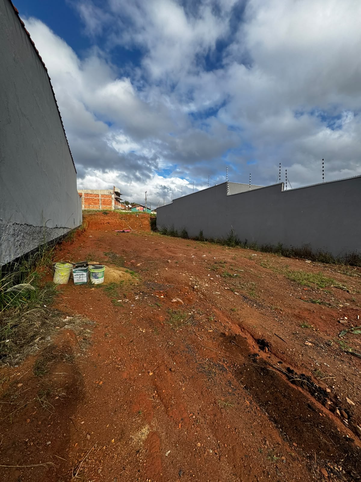 Terreno no bairro Parque Santa Hilda à Venda