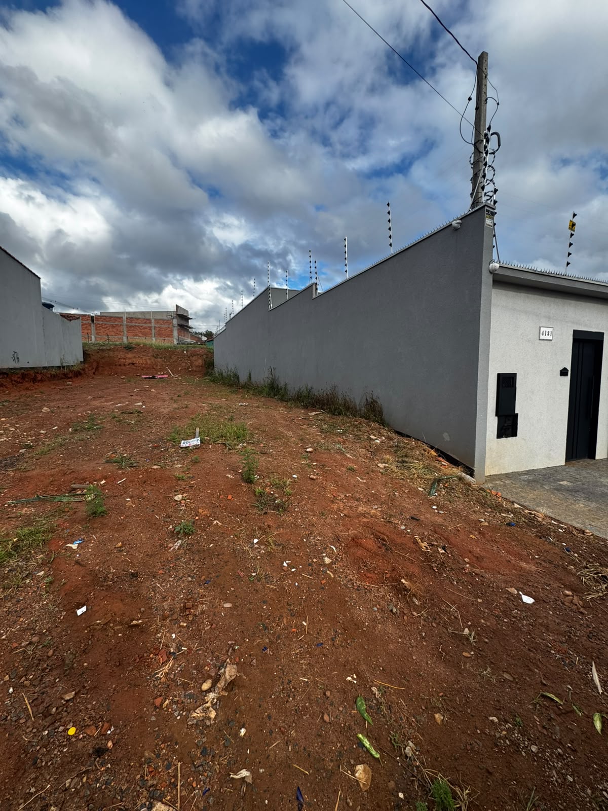 Terreno no bairro Parque Santa Hilda à Venda