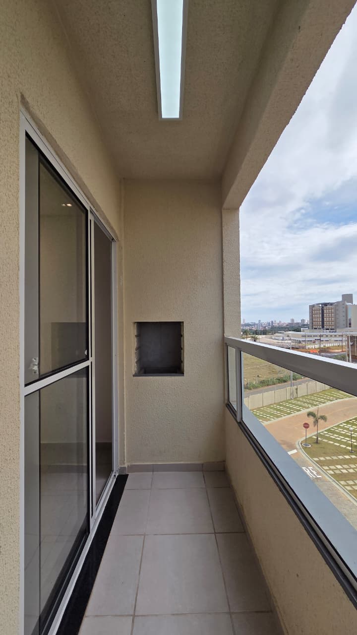 Apartamento no bairro Jardim Noêmia à Venda