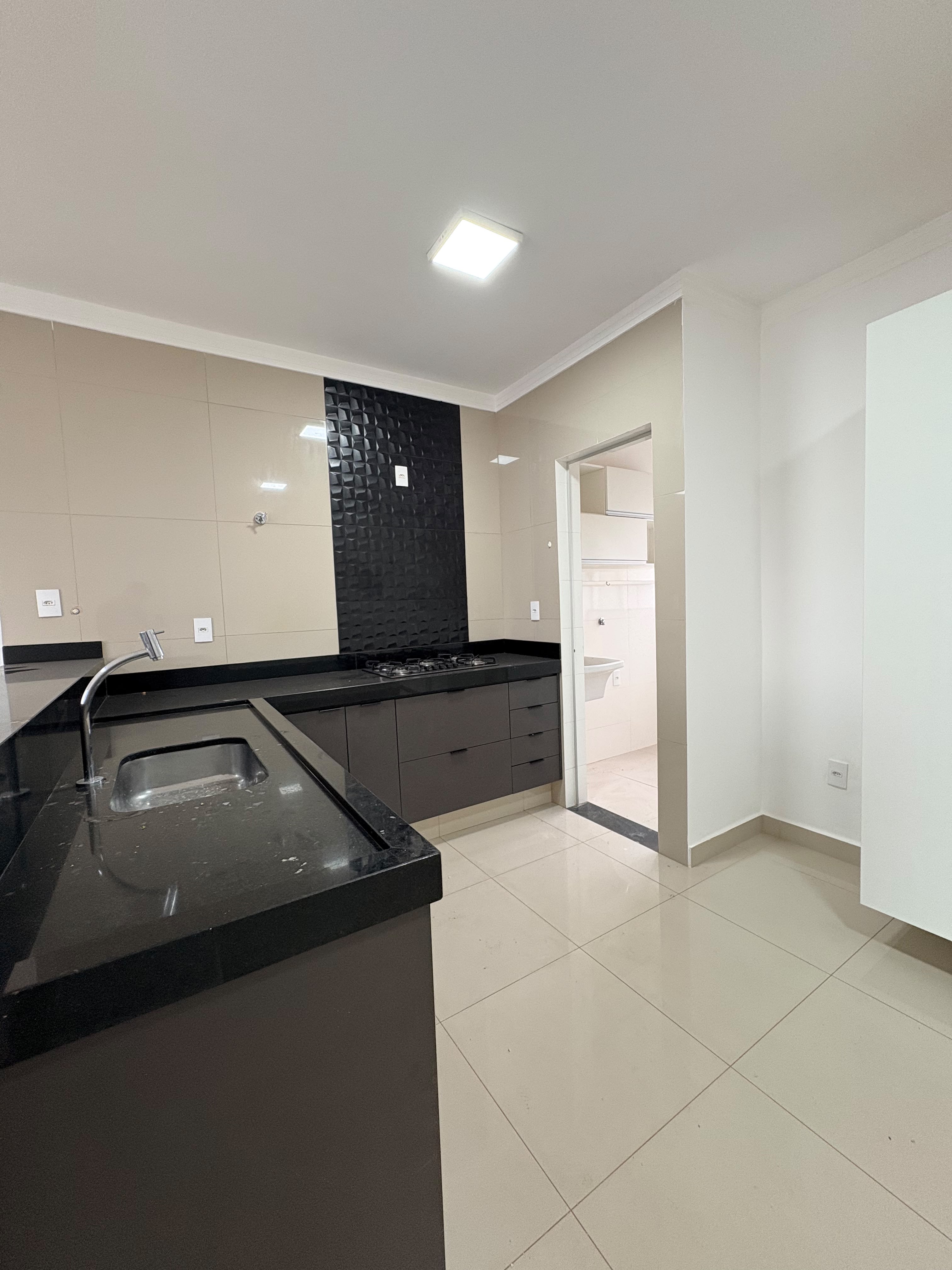 Apartamento no bairro Parque Moema à Venda