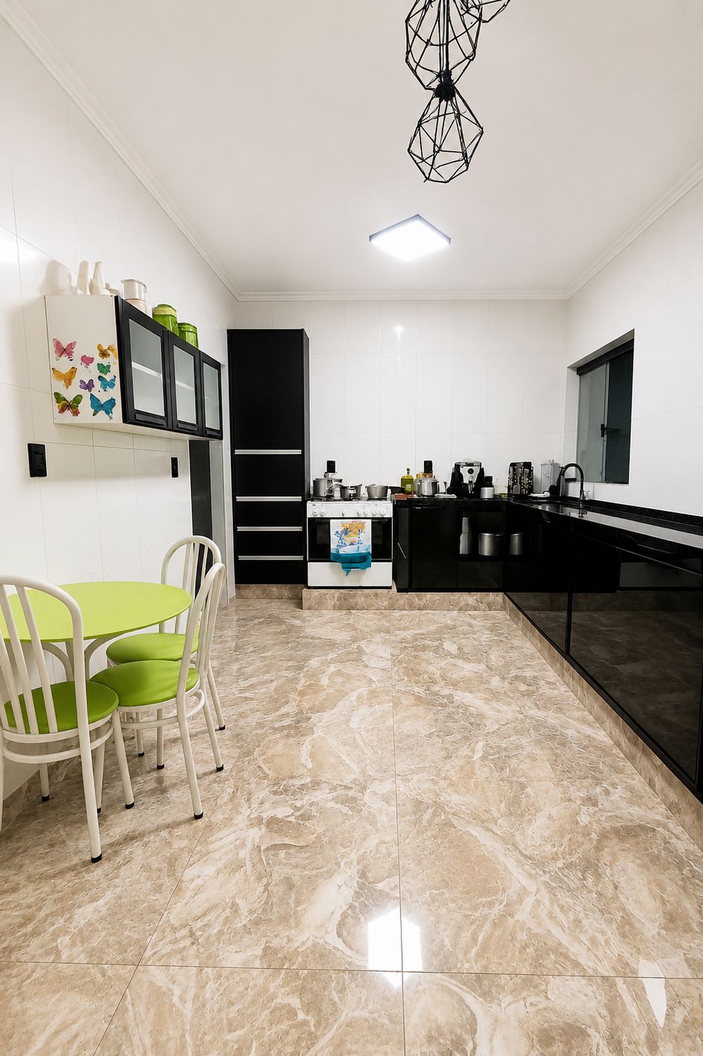 Casa no bairro Prolongamento Jardim Aeroporto I à Venda