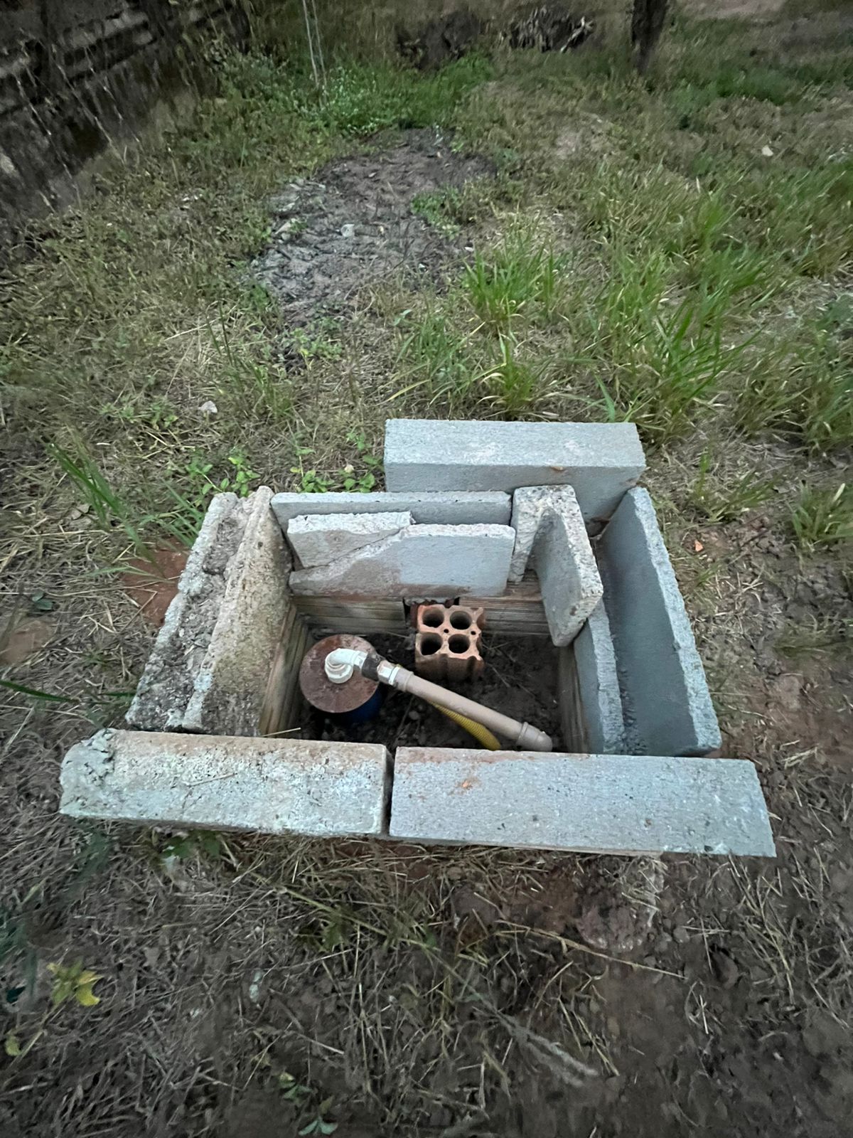 Terreno no bairro Jardim Samello V à Venda