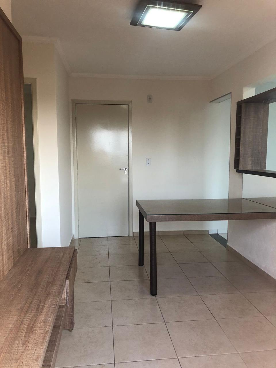 Apartamento no bairro Residencial Ana Dorothéa à Venda