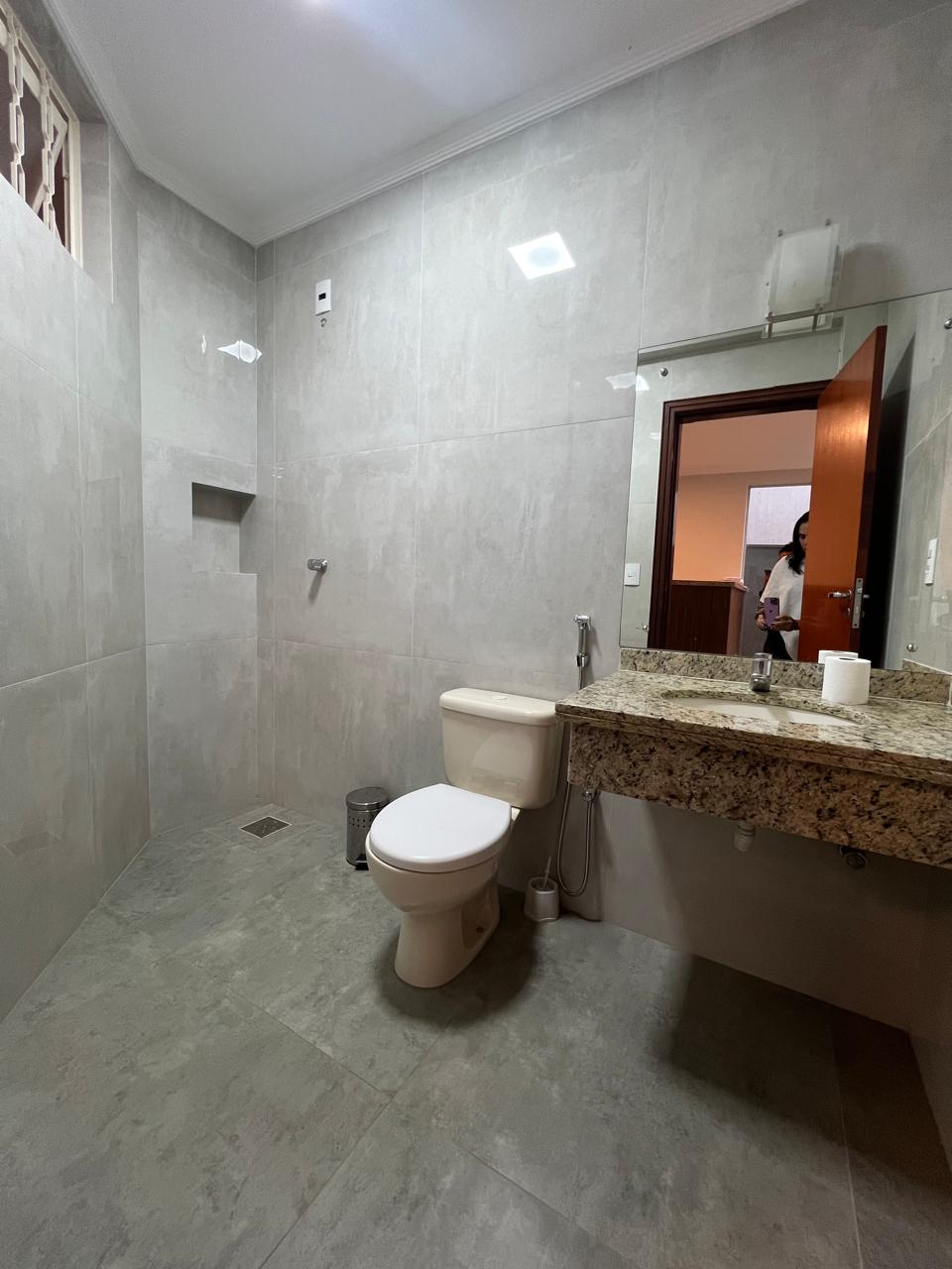 Casa no bairro Jardim Riviera à Venda