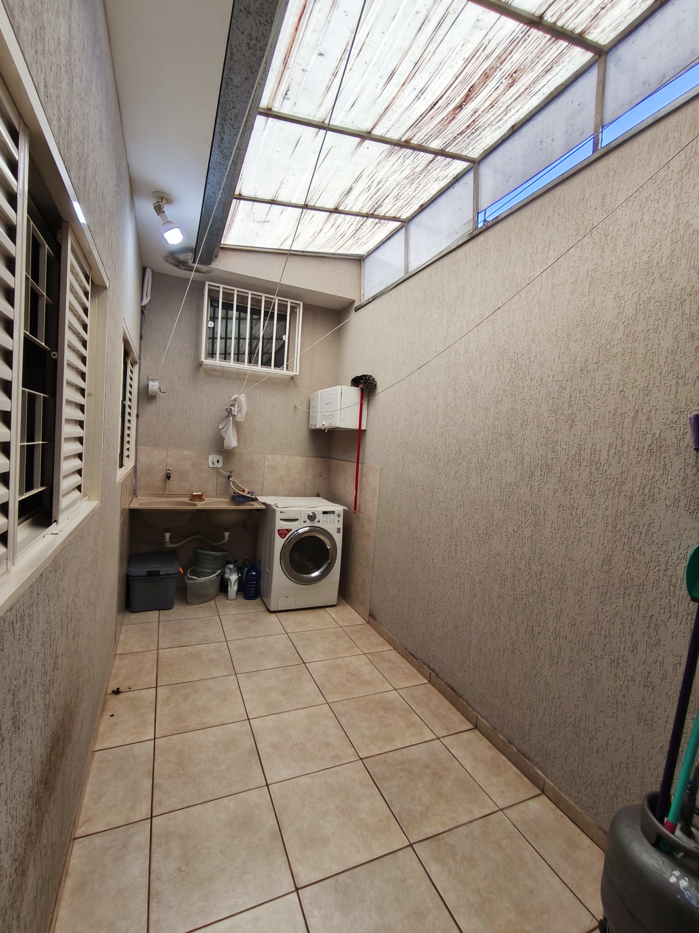 Casa no bairro Residencial Meireles à Venda