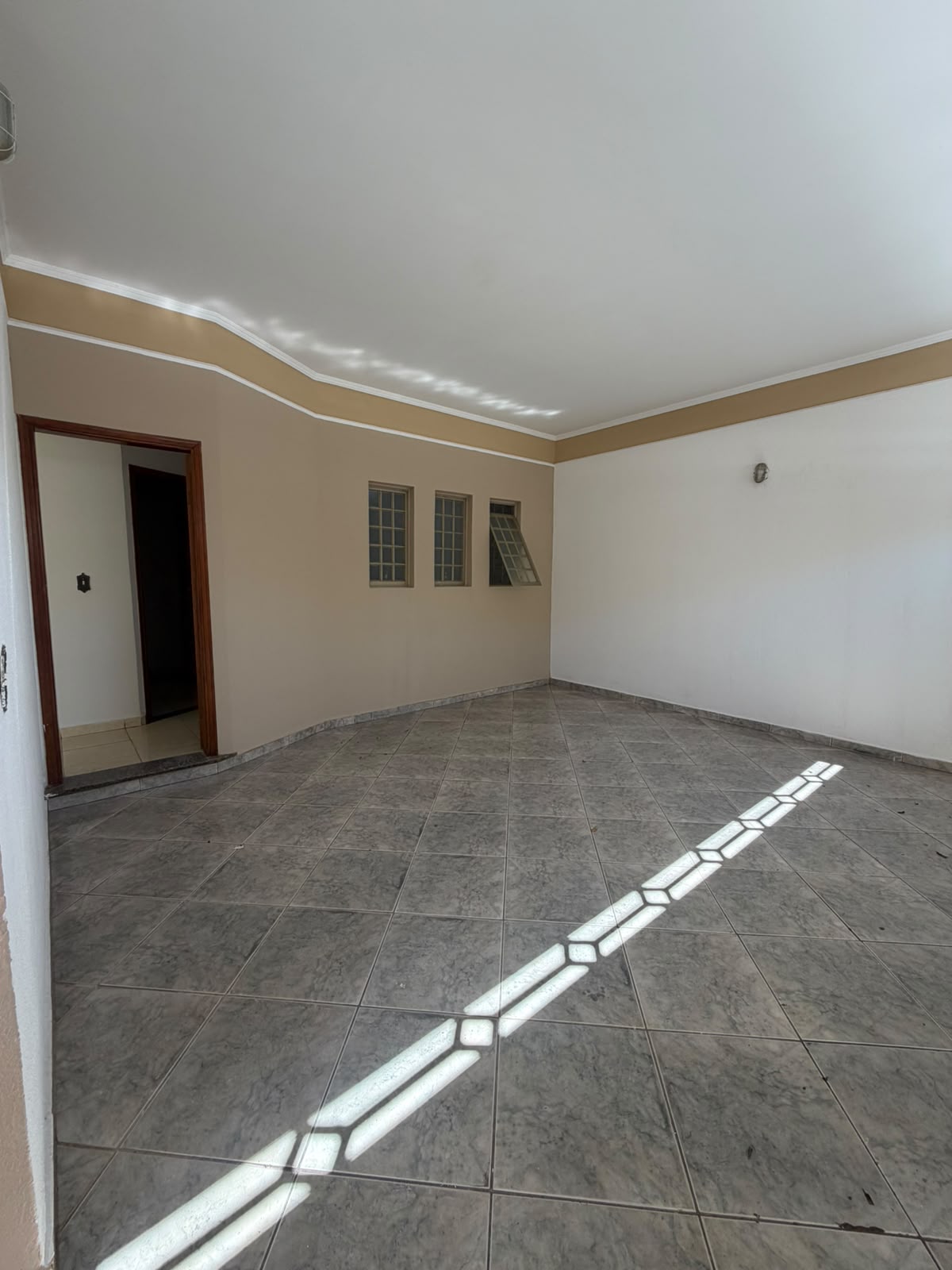 Casa no bairro Jardim Ângela Rosa à Venda