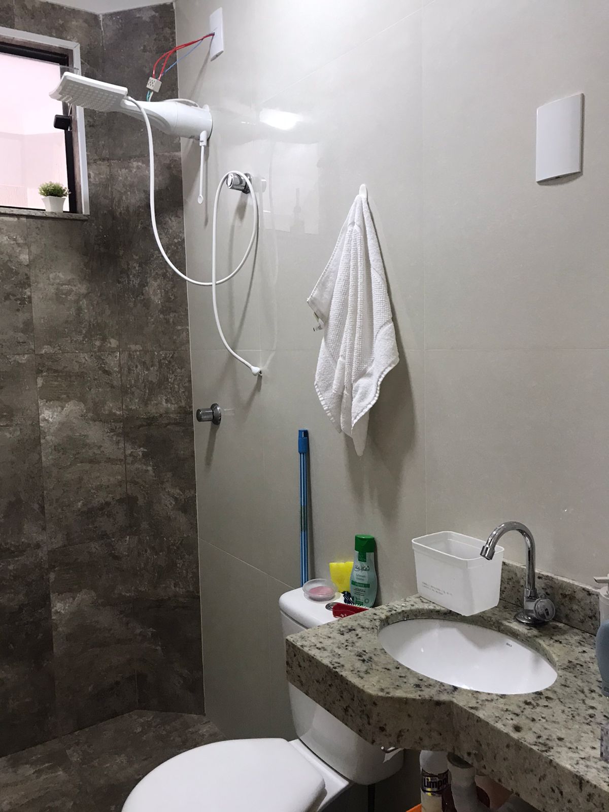 Apartamento no bairro Jardim Tropical à Venda