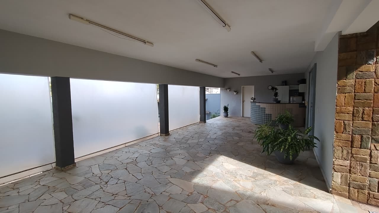 Casa no bairro Jardim Santana à Venda