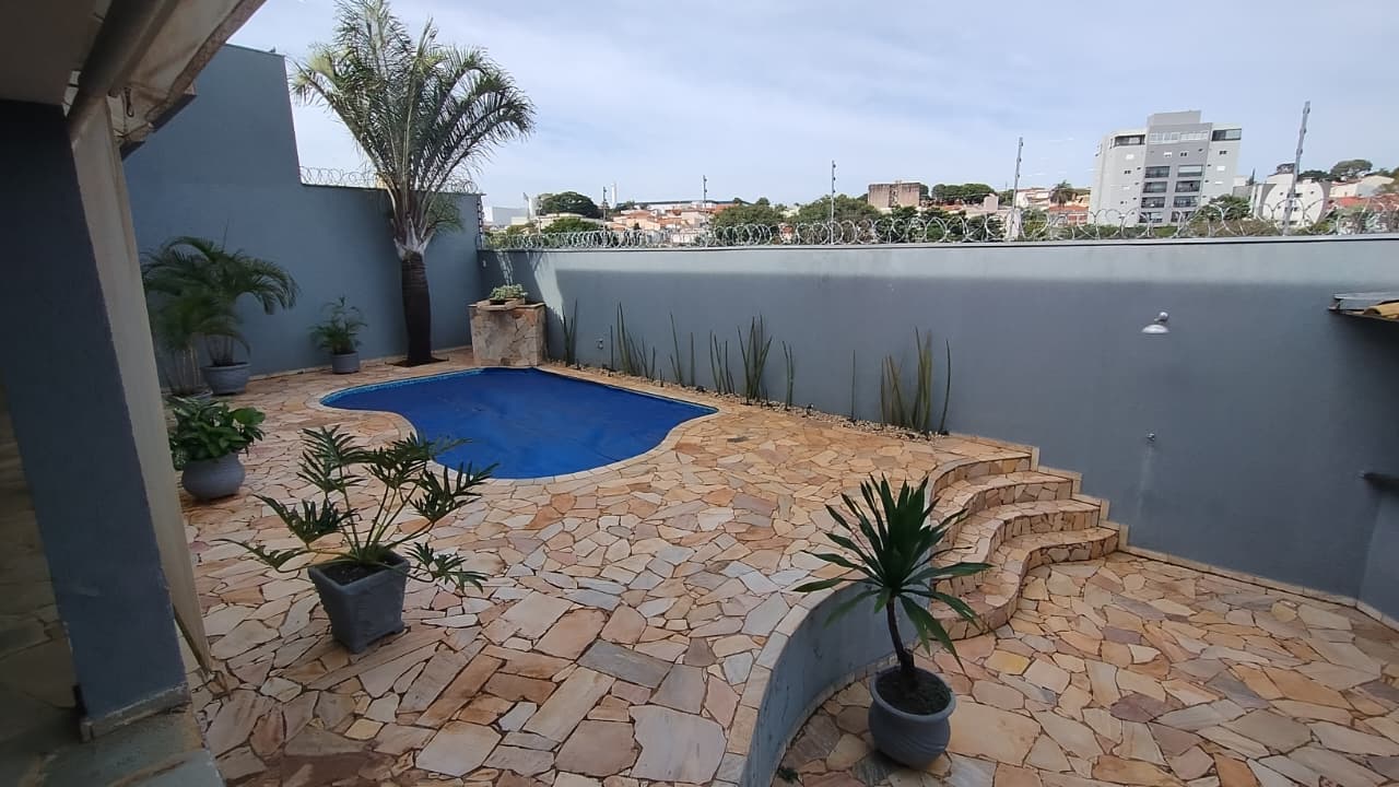 Casa no bairro Jardim Santana à Venda