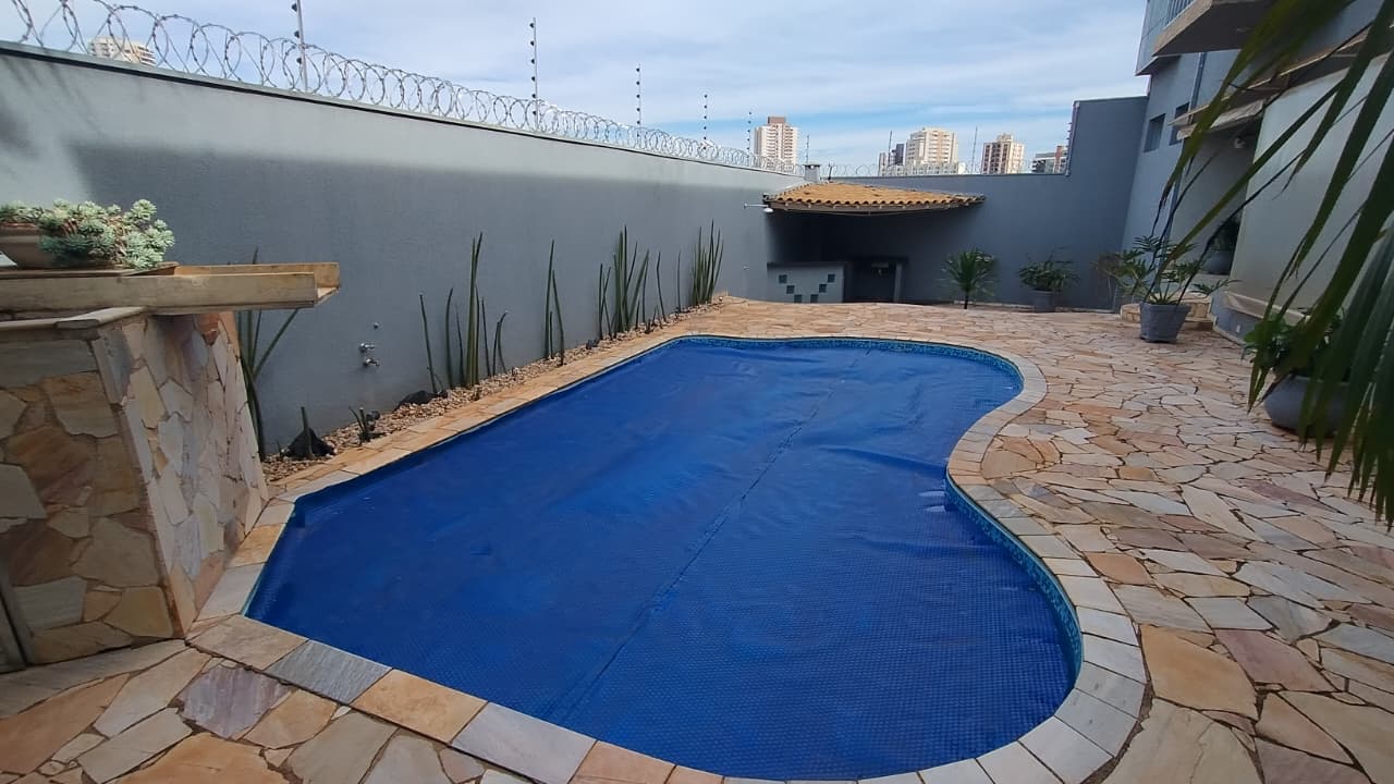 Casa no bairro Jardim Santana à Venda