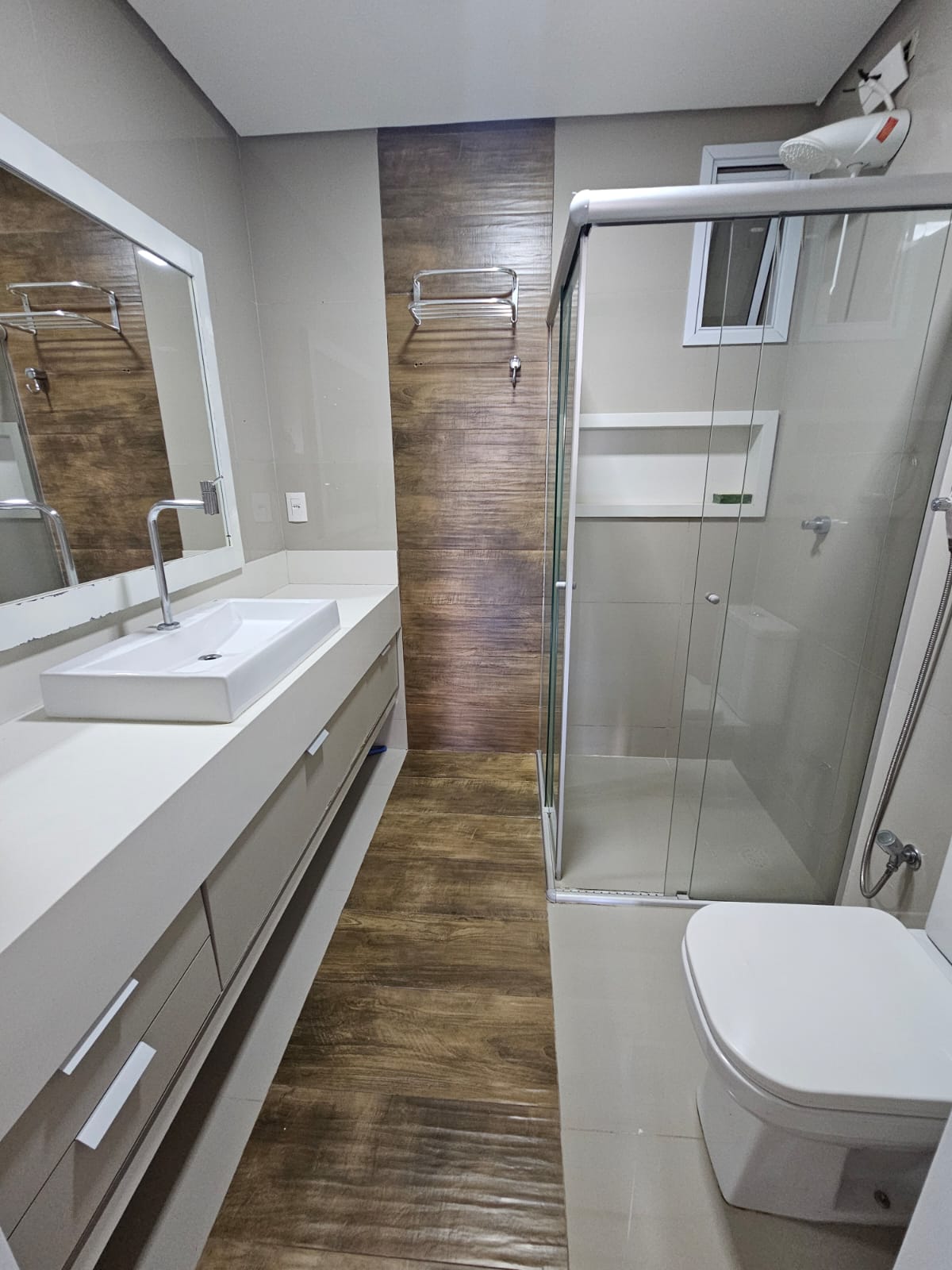 Apartamento no bairro Jardim Santana à Venda