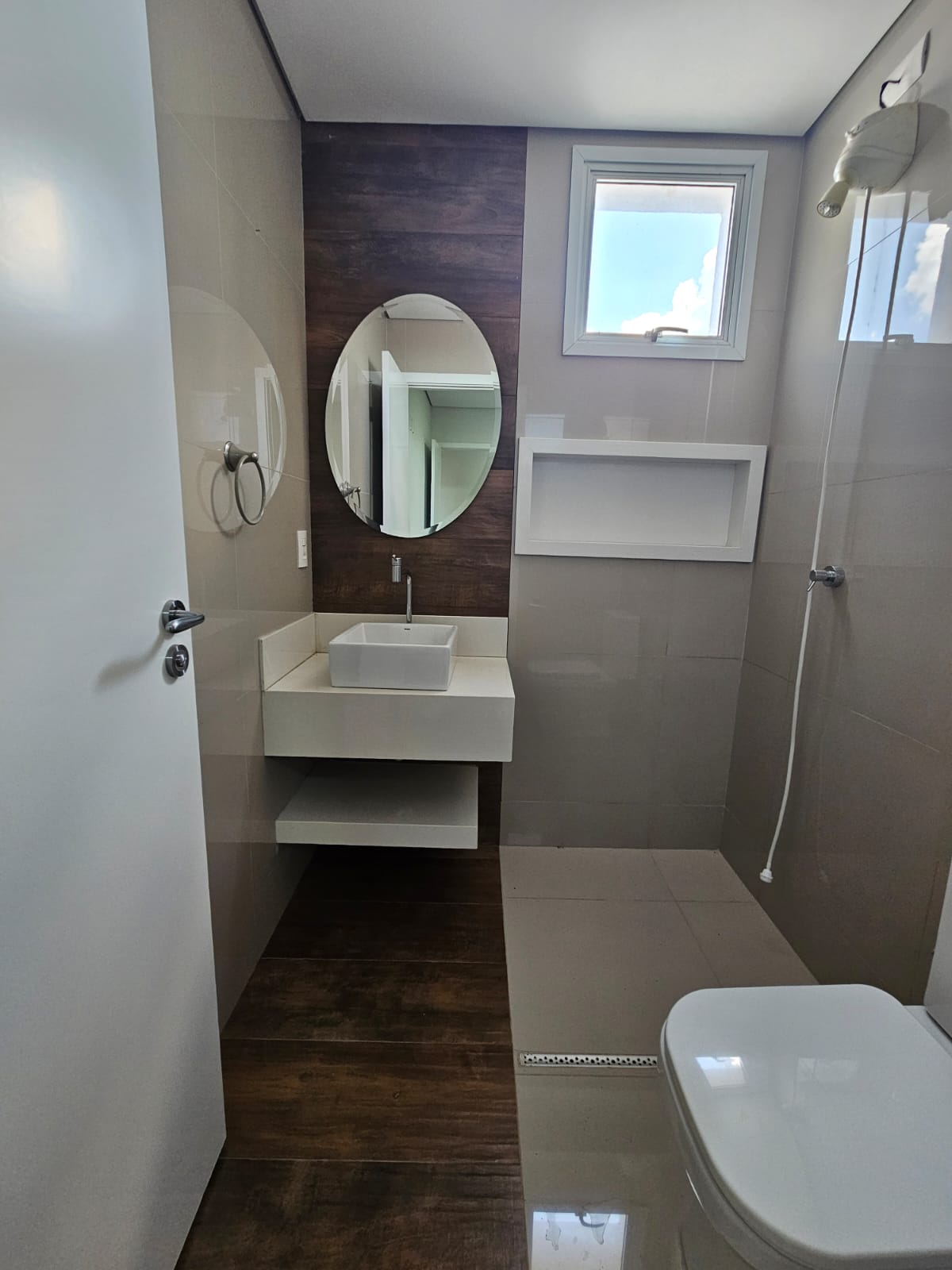 Apartamento no bairro Jardim Santana à Venda