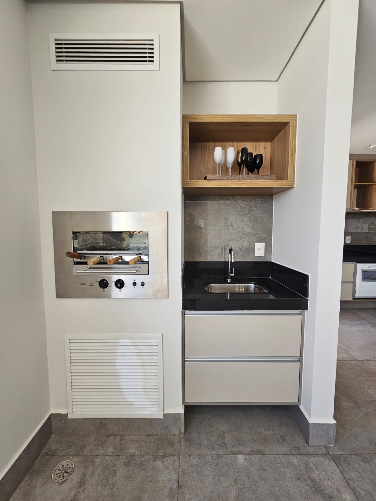 Apartamento no bairro Jardim Santana à Venda