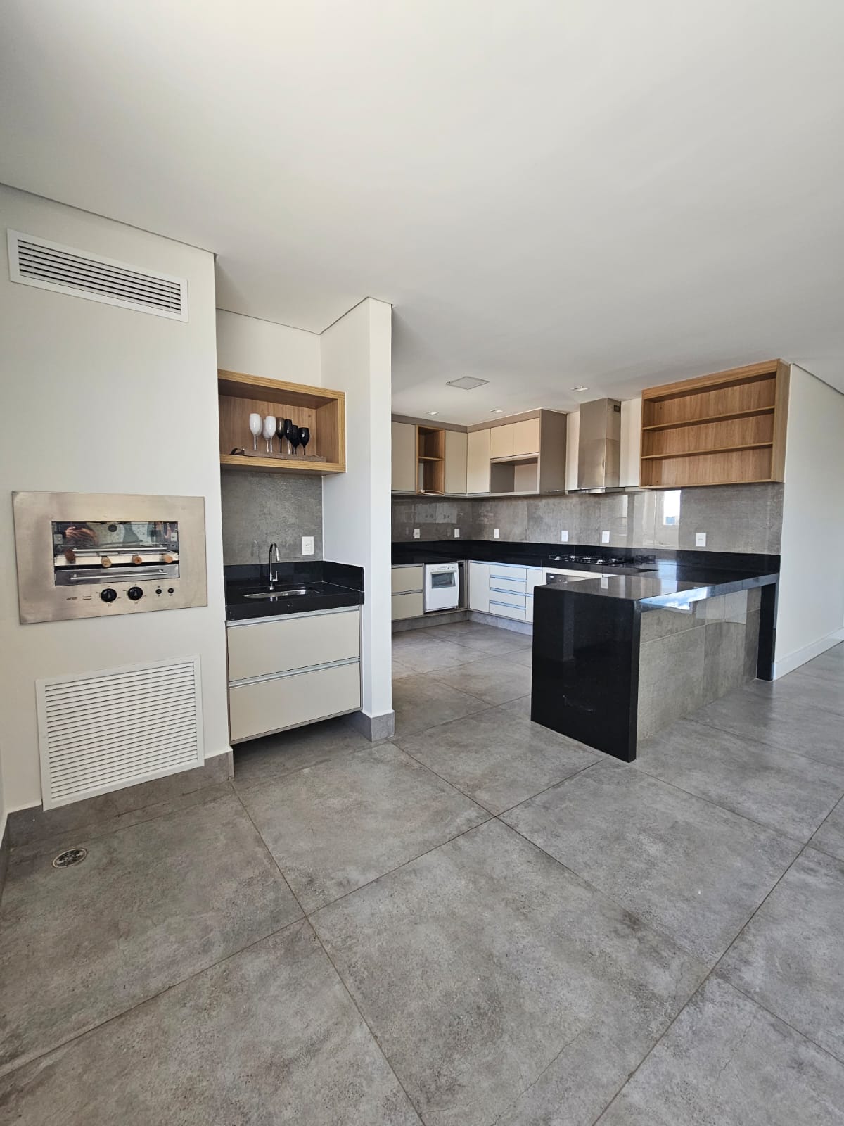 Apartamento no bairro Jardim Santana à Venda