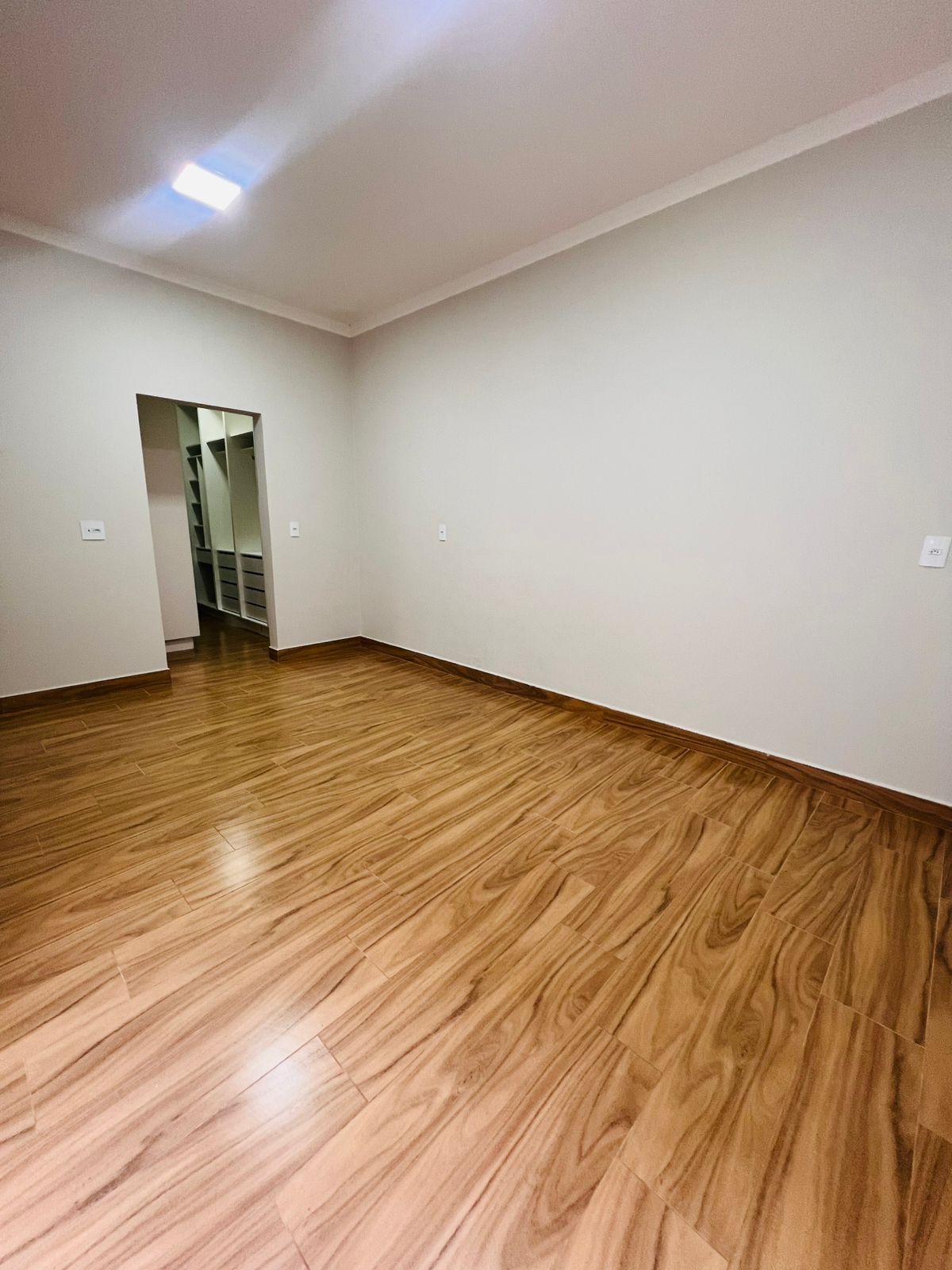 Casa no bairro Villagio Mundo Novo à Venda