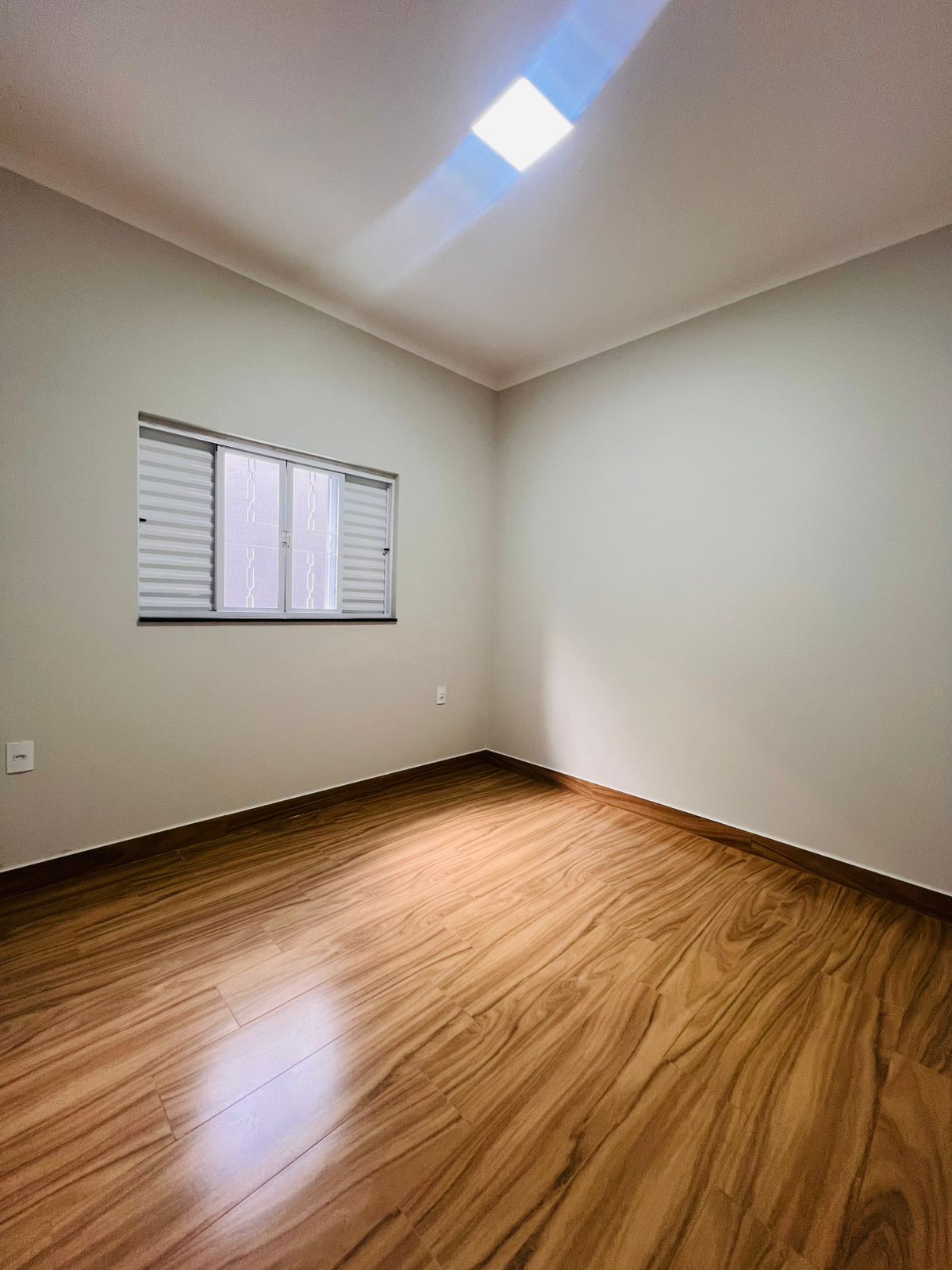 Casa no bairro Villagio Mundo Novo à Venda