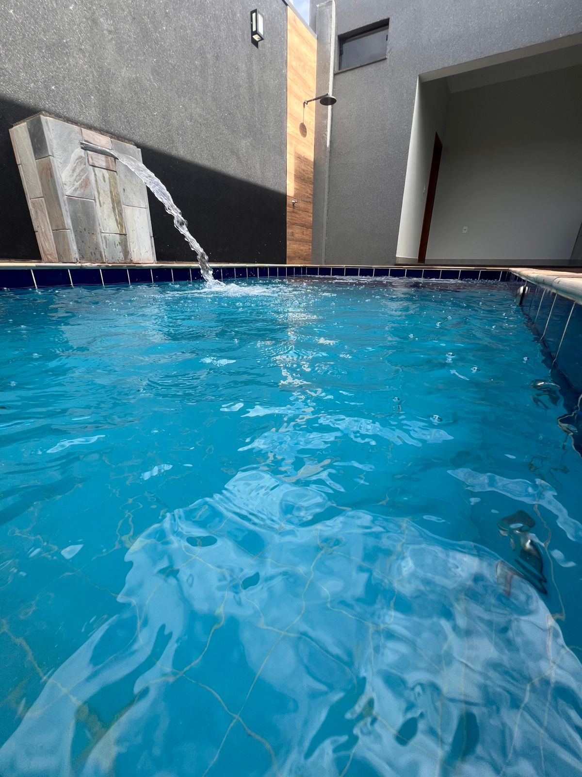 Casa no bairro Villagio Mundo Novo à Venda