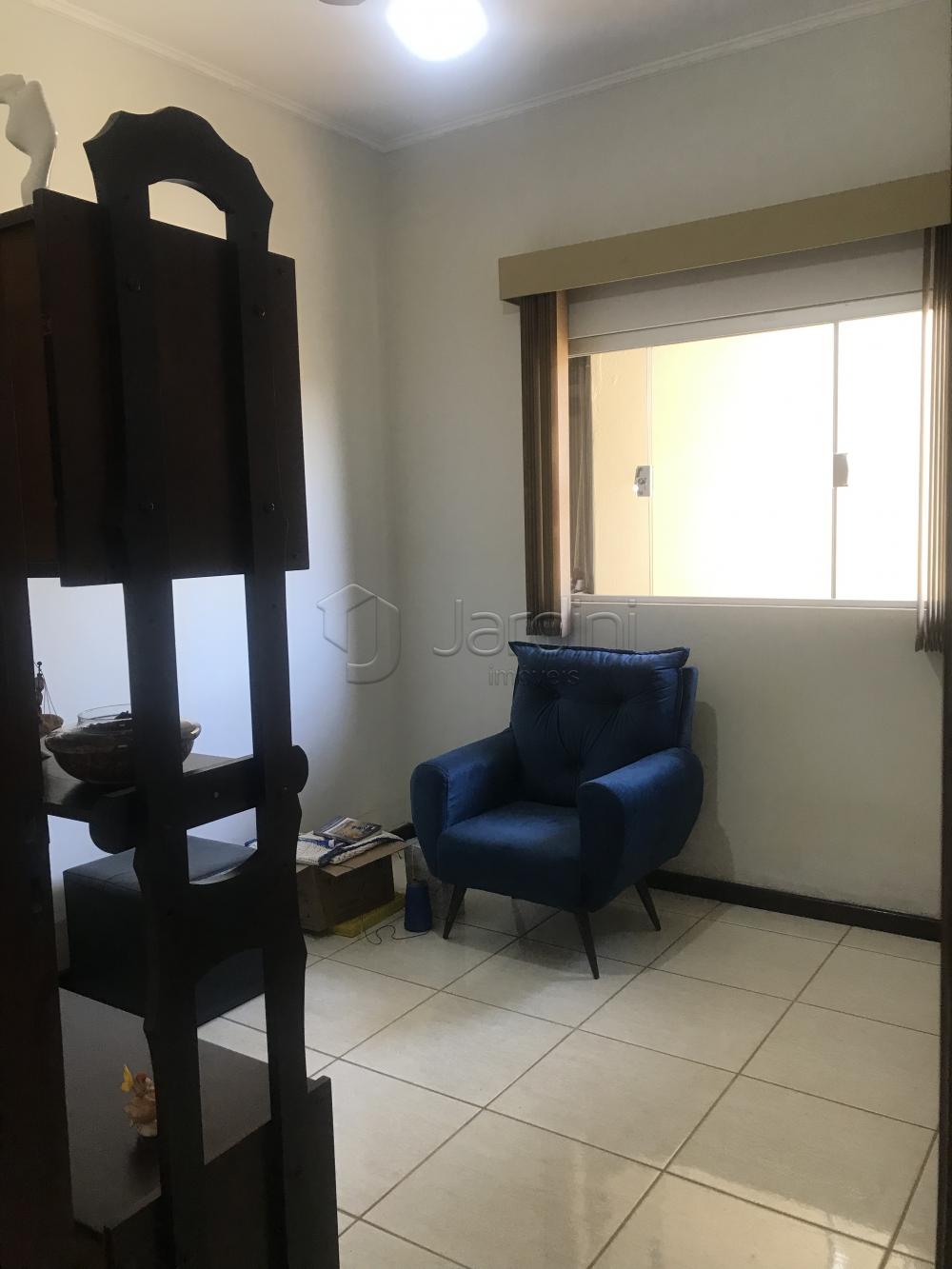Casa a Venda no Jardim Aeroporto l