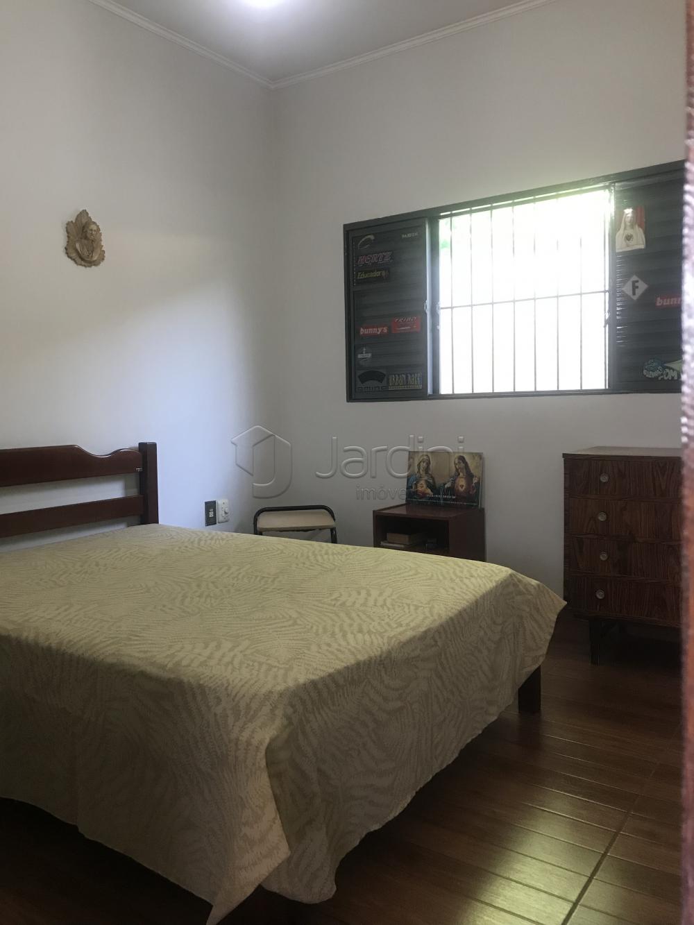 Casa a Venda no Jardim Aeroporto l