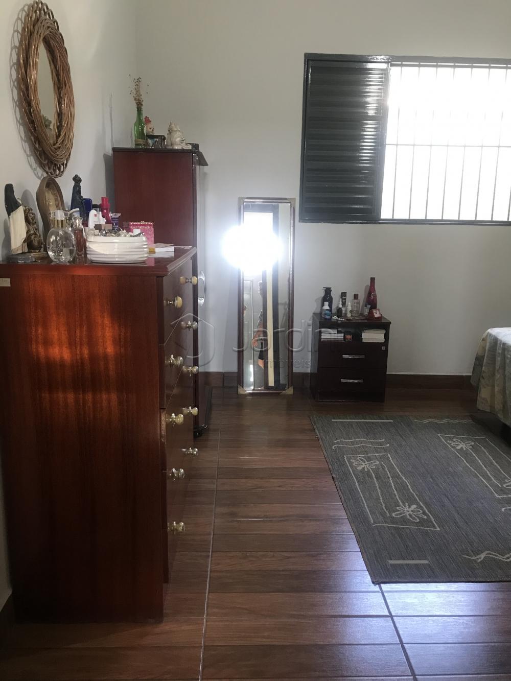 Casa a Venda no Jardim Aeroporto l