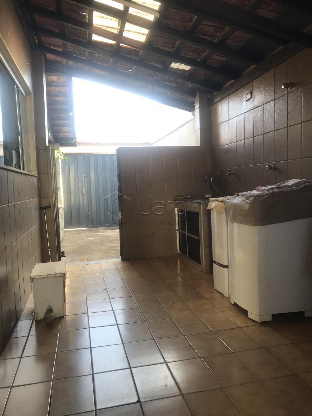 Casa a Venda no Jardim Aeroporto l
