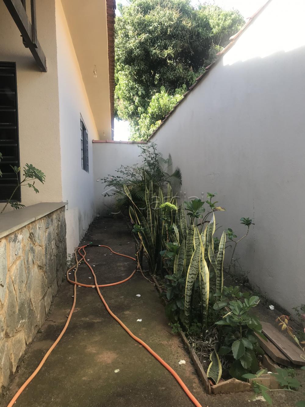 Casa a Venda no Jardim Aeroporto l