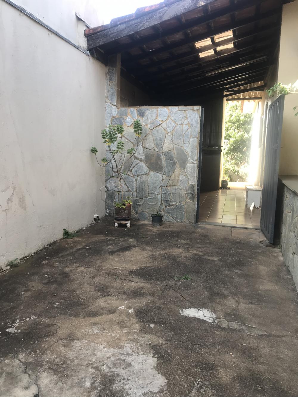 Casa a Venda no Jardim Aeroporto l