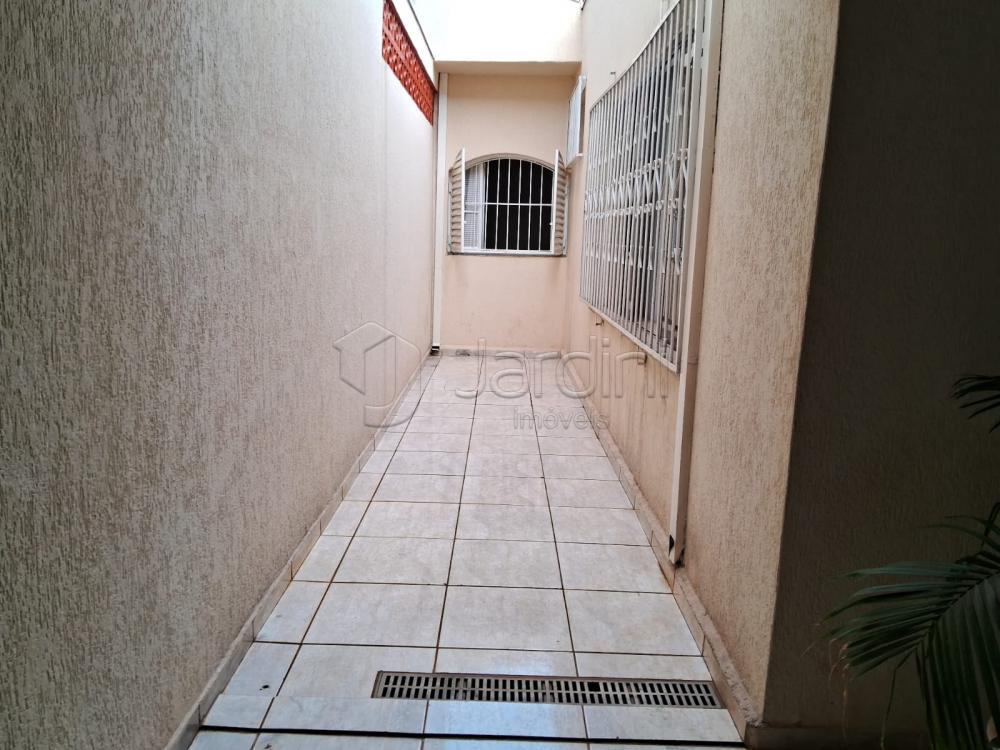 Casa residencial a venda no Jardim Barão