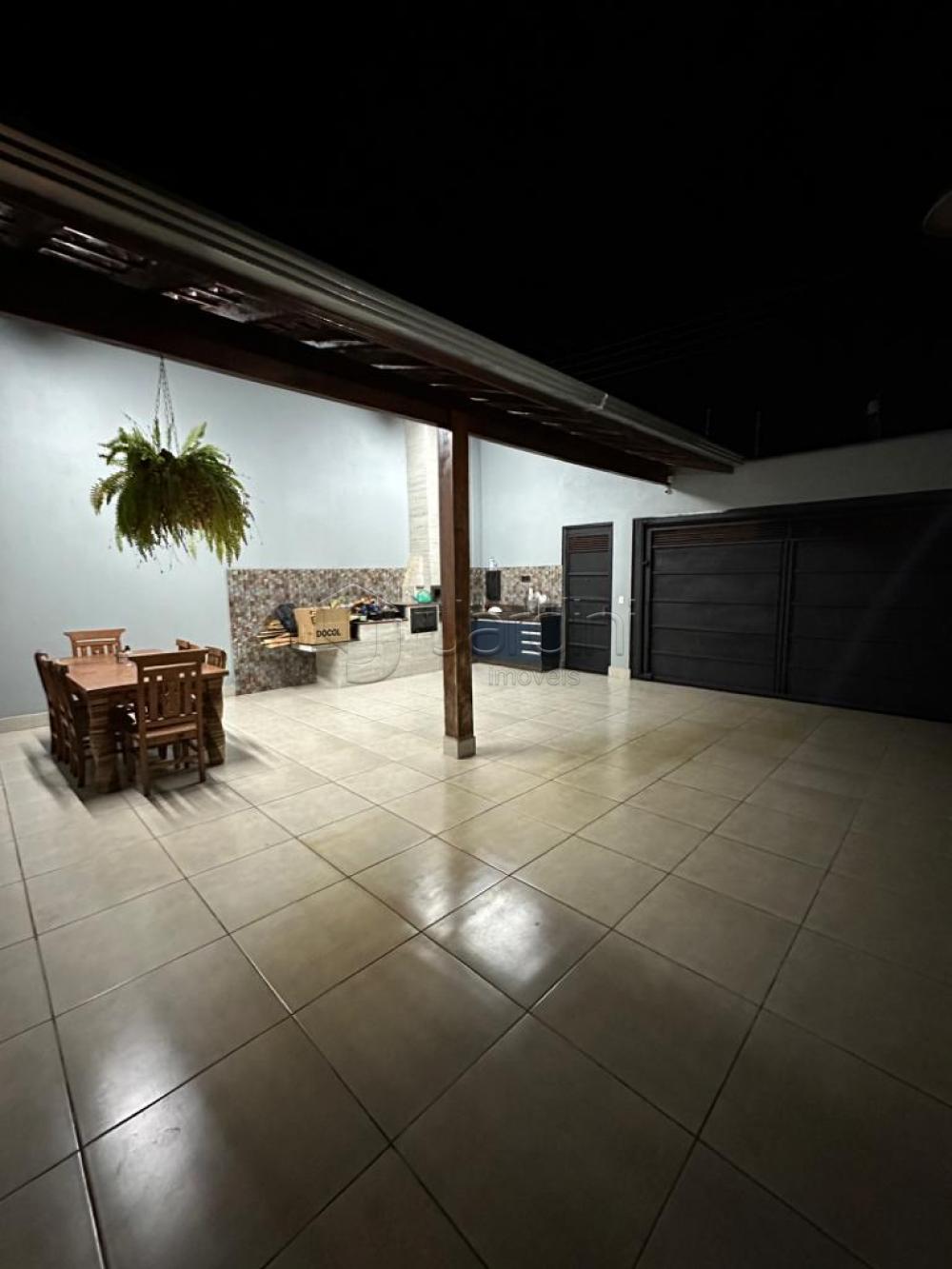 Casa no bairro Jardim Cambuí à Venda