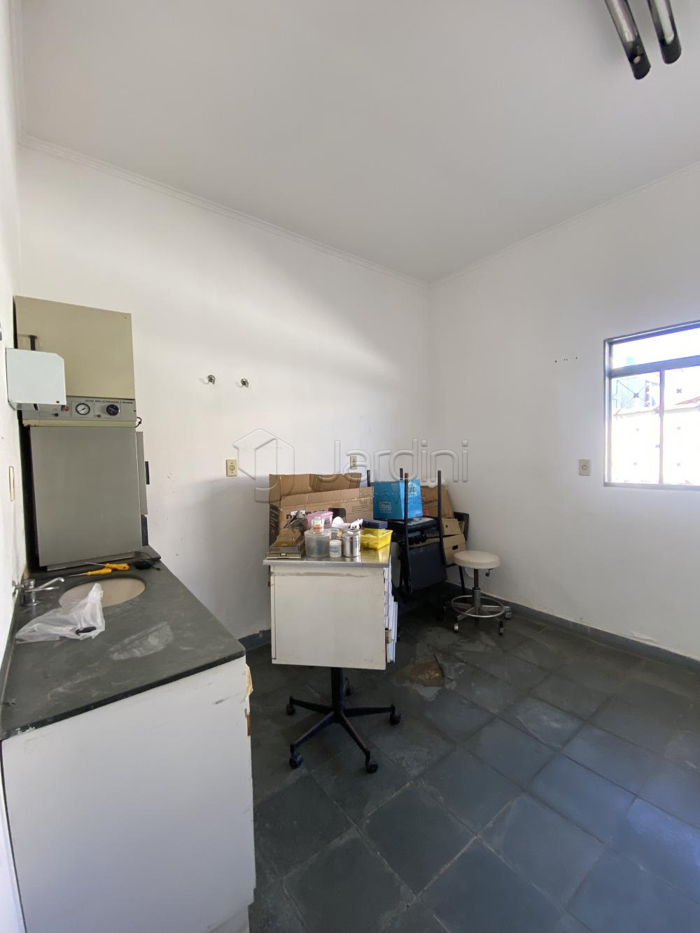 Ponto comercial a venda no Jardim Califórnia