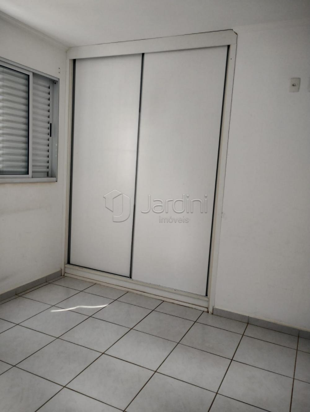 Apartamento a Venda no Edifício Guatambu